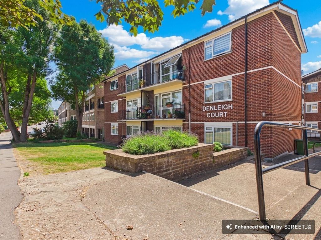 Property photo 1 of 6