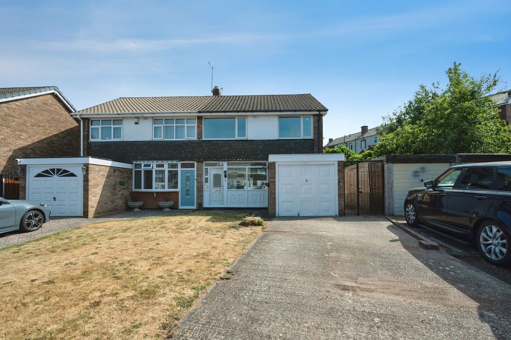 Property photo 1 of 16