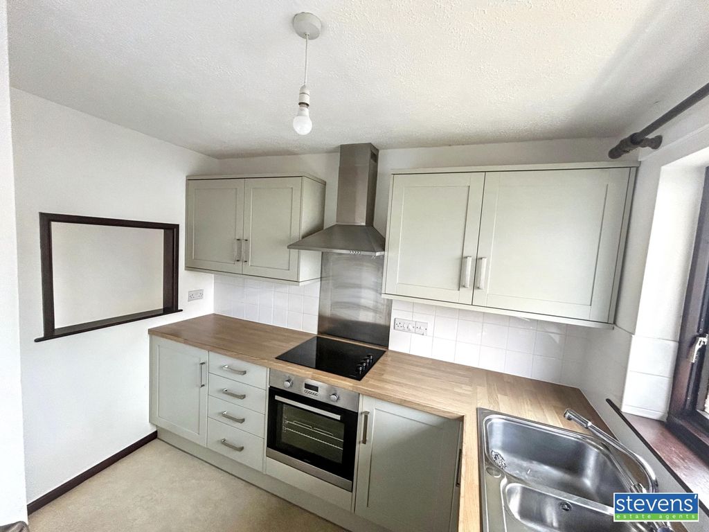 Property photo 2 of 7 Img_4961