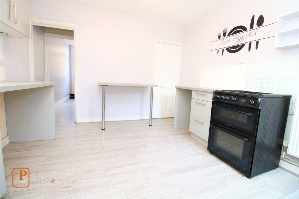 Property photo 3 of 9 Picture No. 02