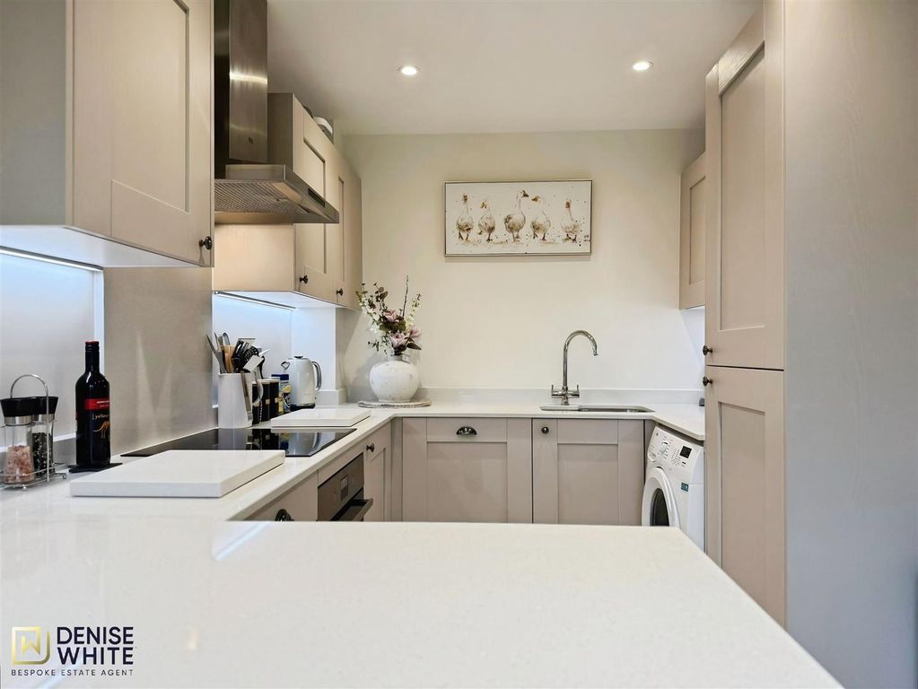 Property photo 2 of 26 Kitchen