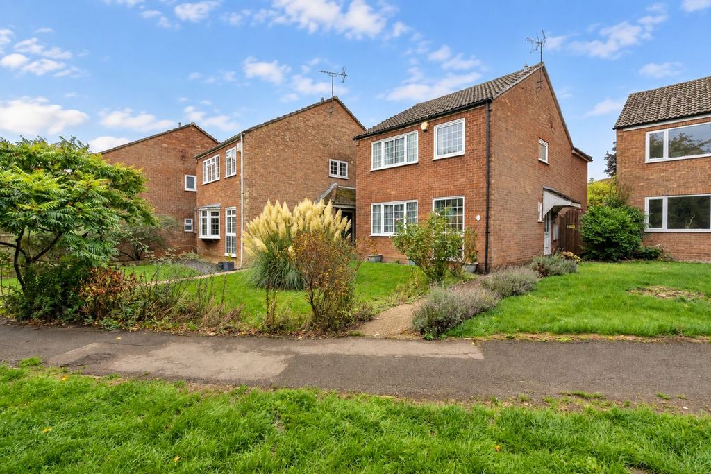 Property photo 1 of 24