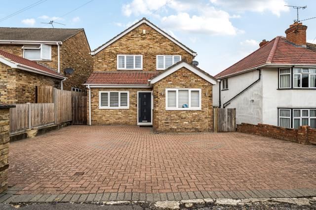 Property photo 1 of 21 External