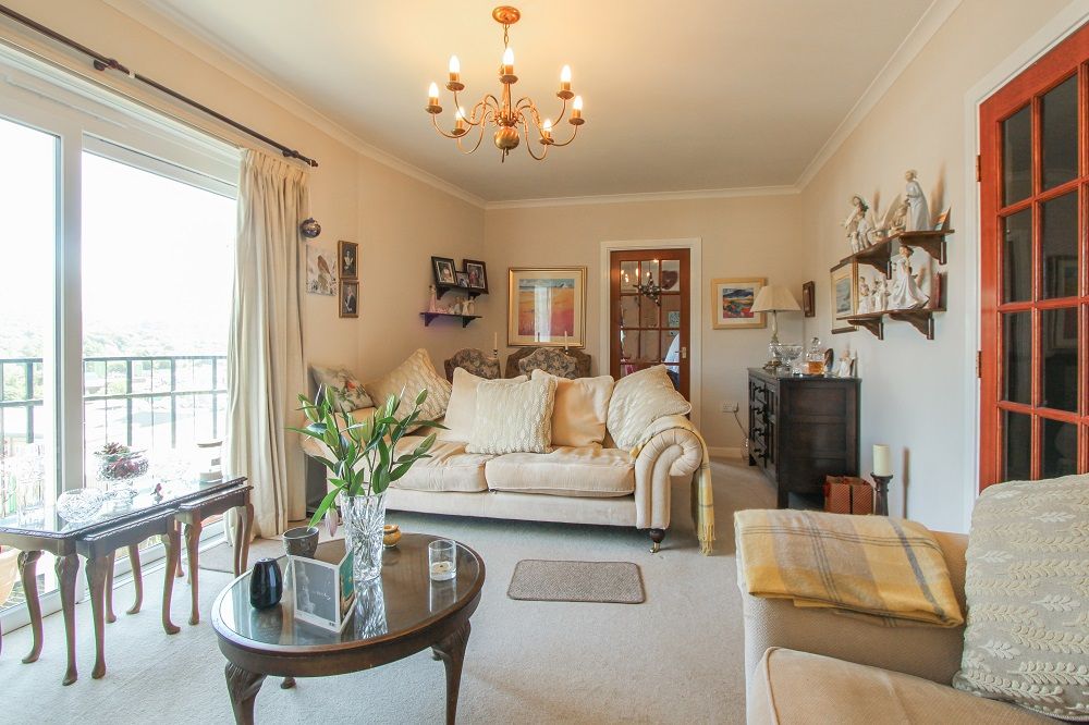 Property photo 3 of 15