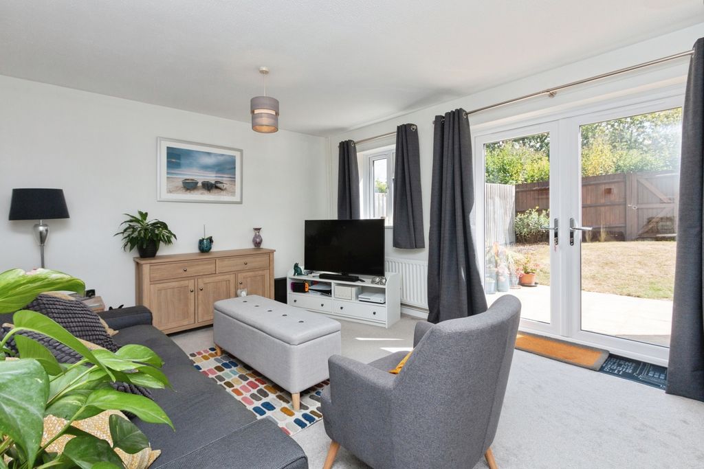 Property photo 2 of 18 Pbox-Img.Jpg