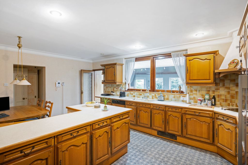 Additional image 5 of 5 bed detached house for saleTongdean Avenue, Hove BN3