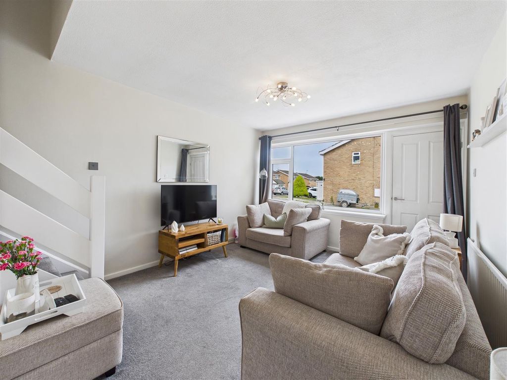 Property photo 3 of 16 Cam05476G0-Pr0026-Still004.Jpg