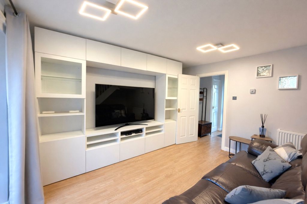 Property photo 3 of 12 Living Room