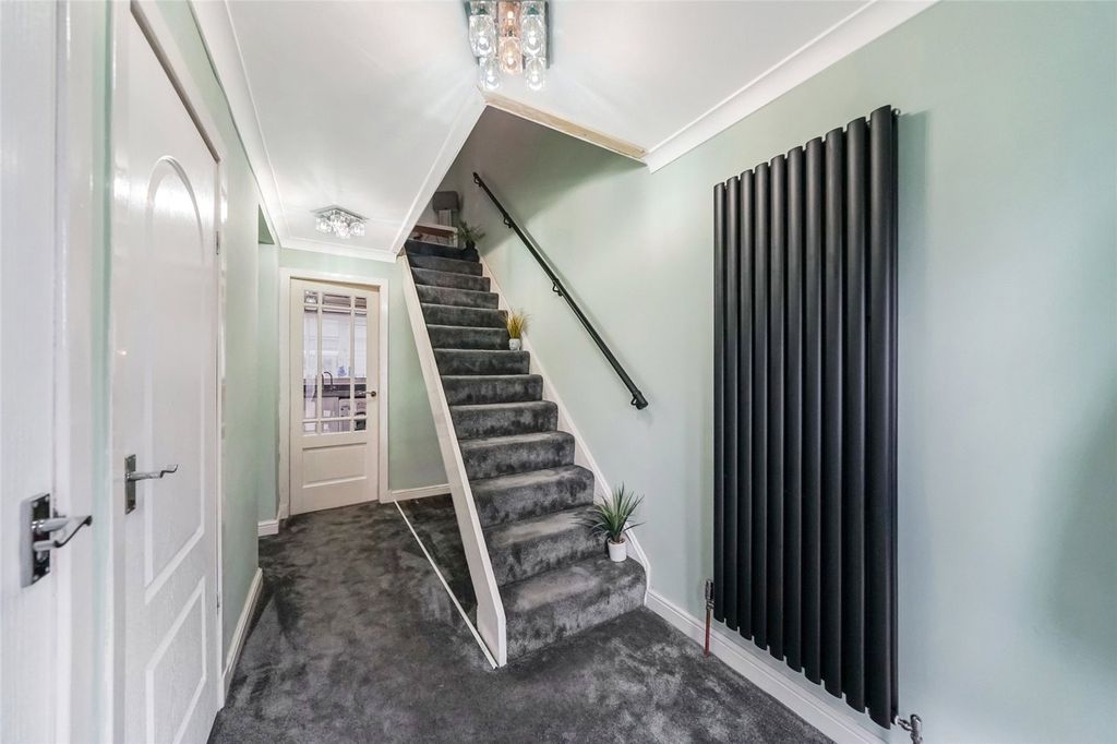 Property photo 2 of 23 Picture No. 03