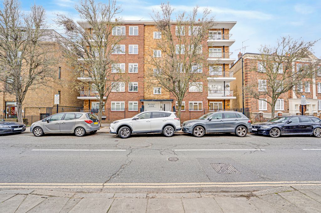 Property photo 3 of 14