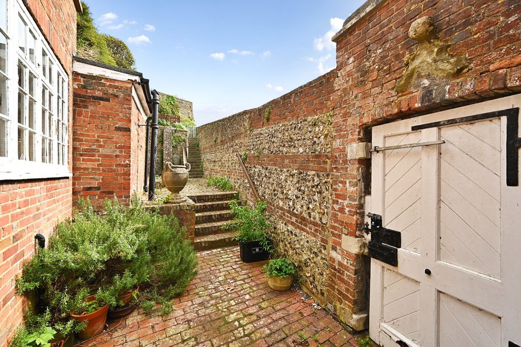 Additional image 12 of 5 bed detached house for saleKeere Street, Lewes, East Sussex BN7