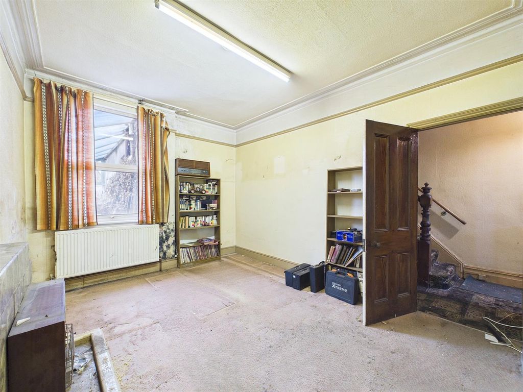 Property photo 3 of 13 3 - Substantial Period House For Auction, Ashton.J