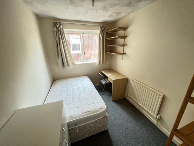 Property photo 3 of 14 Images