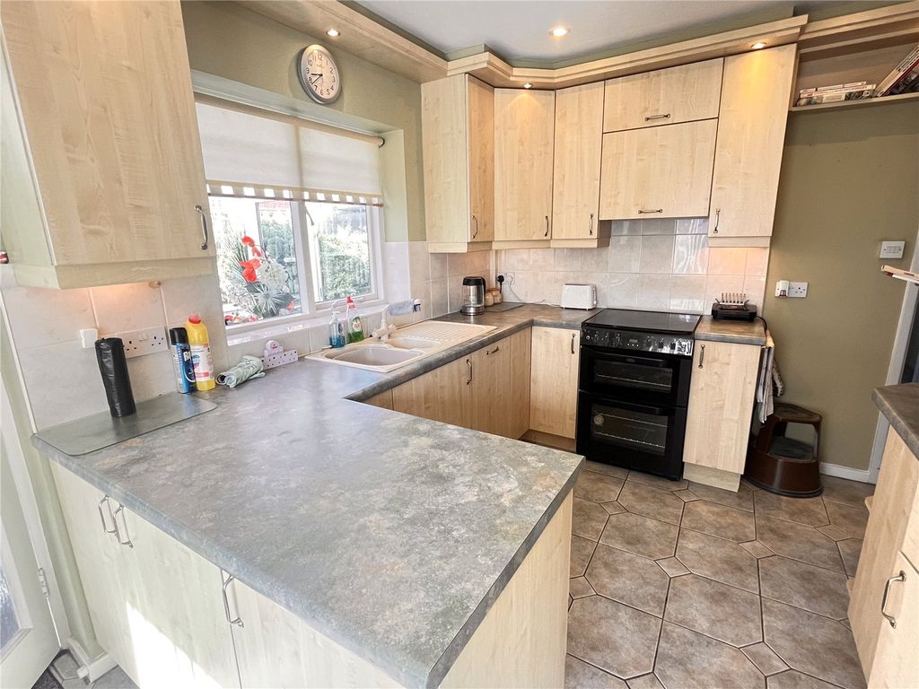 Property photo 3 of 16 Picture No. 04