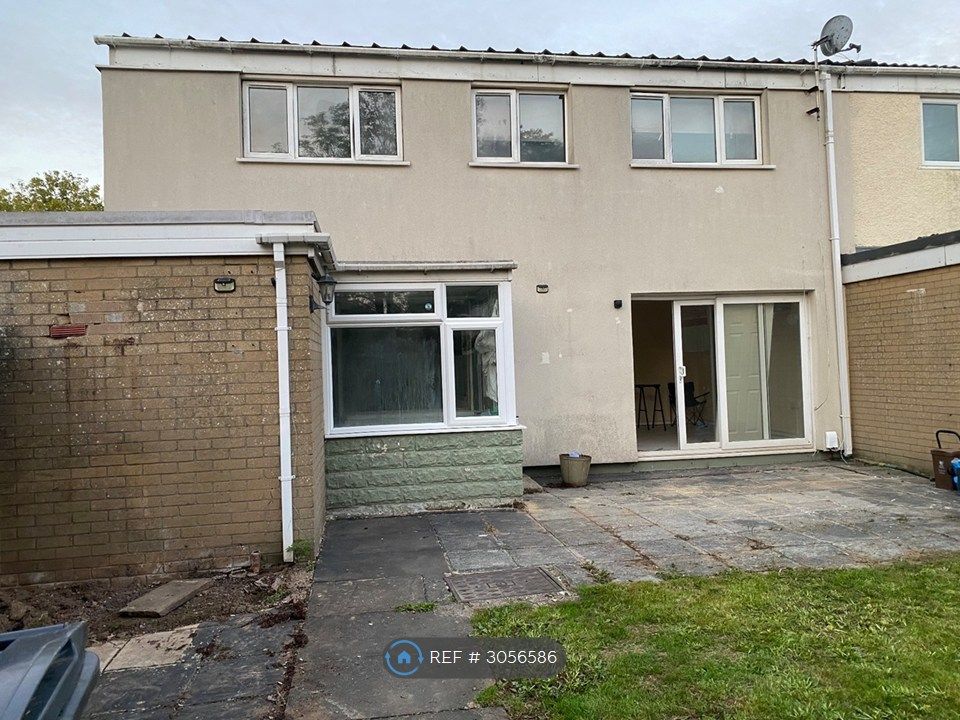 Property photo 1 of 4