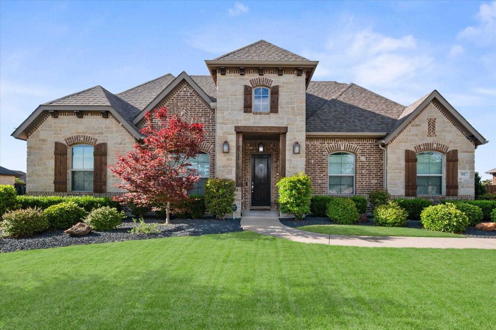 Property photo 1 of 31