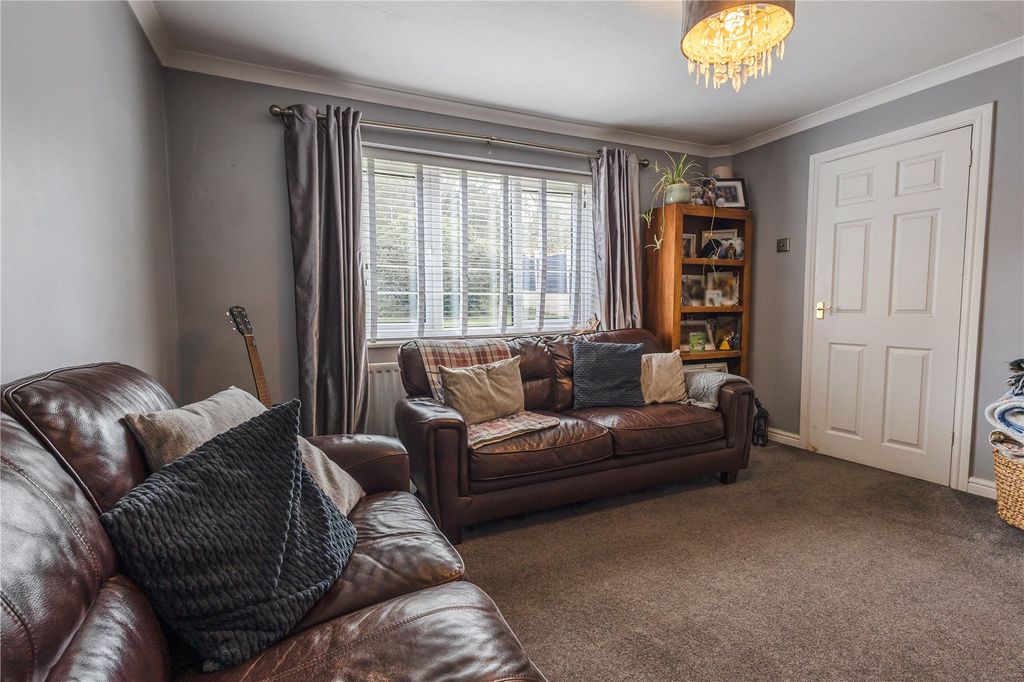 Property photo 3 of 35 Picture No. 05