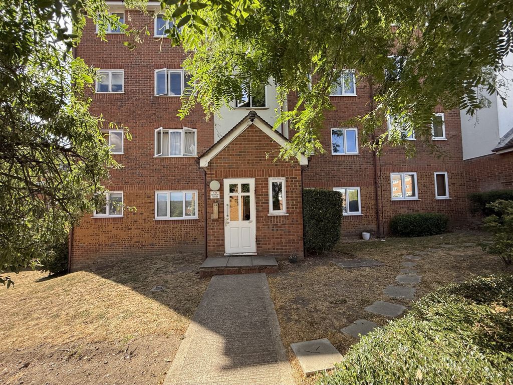 Property photo 1 of 7