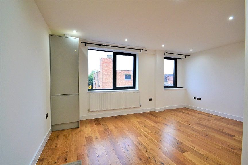 Property photo 2 of 6