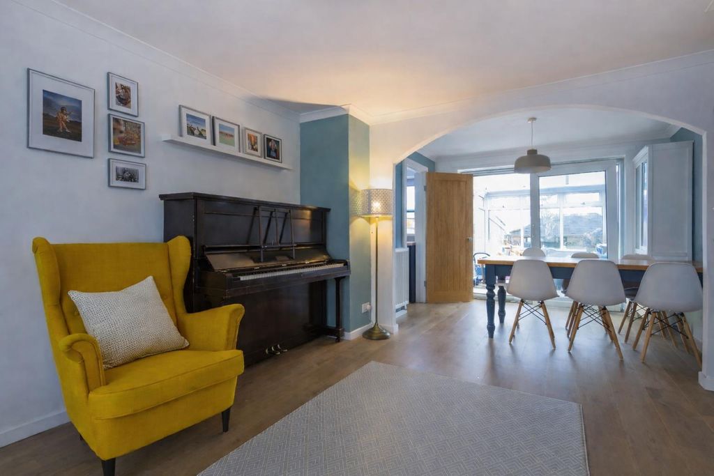 Property photo 3 of 15 A535Bedd-c728-45F5-922B-F24ce4E0E883.Png