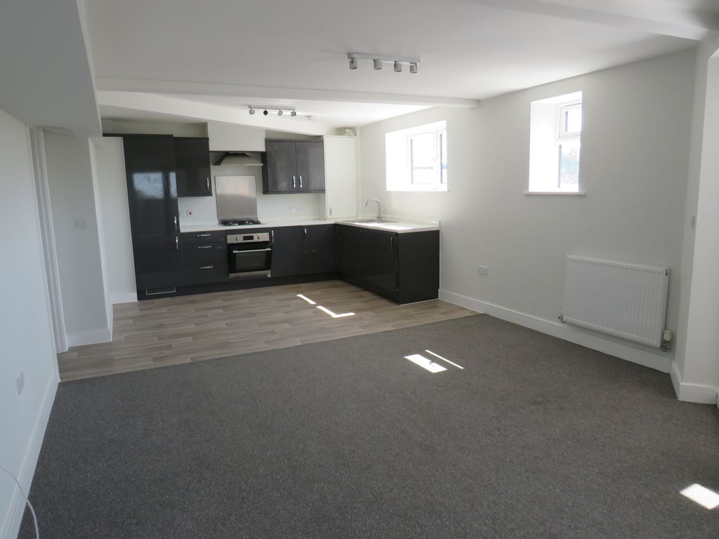 Property photo 2 of 12 View