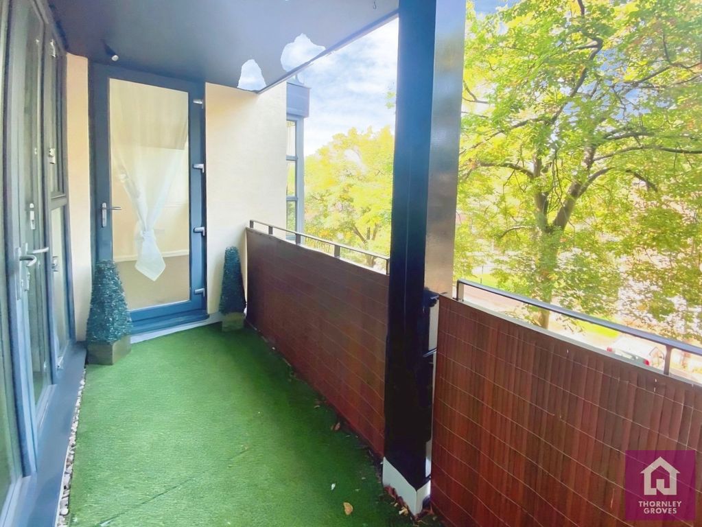 Property photo 3 of 10 Picture No. 02