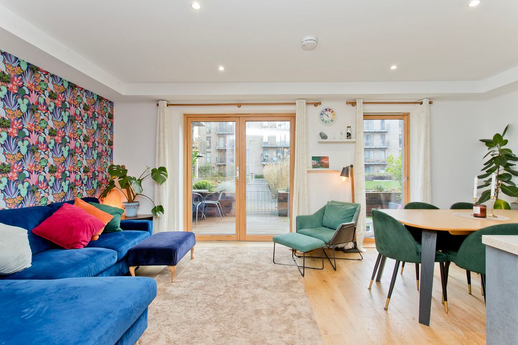 Property photo 2 of 23 Property Image 2