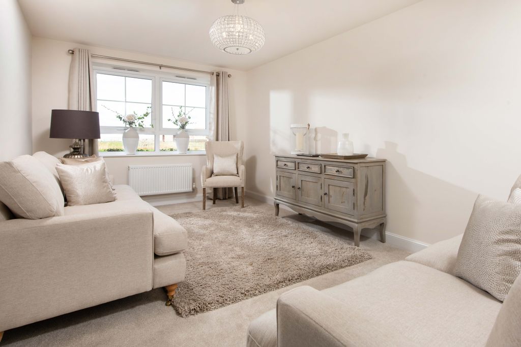 Property photo 2 of 10 Ascot View Home Romans Quarter