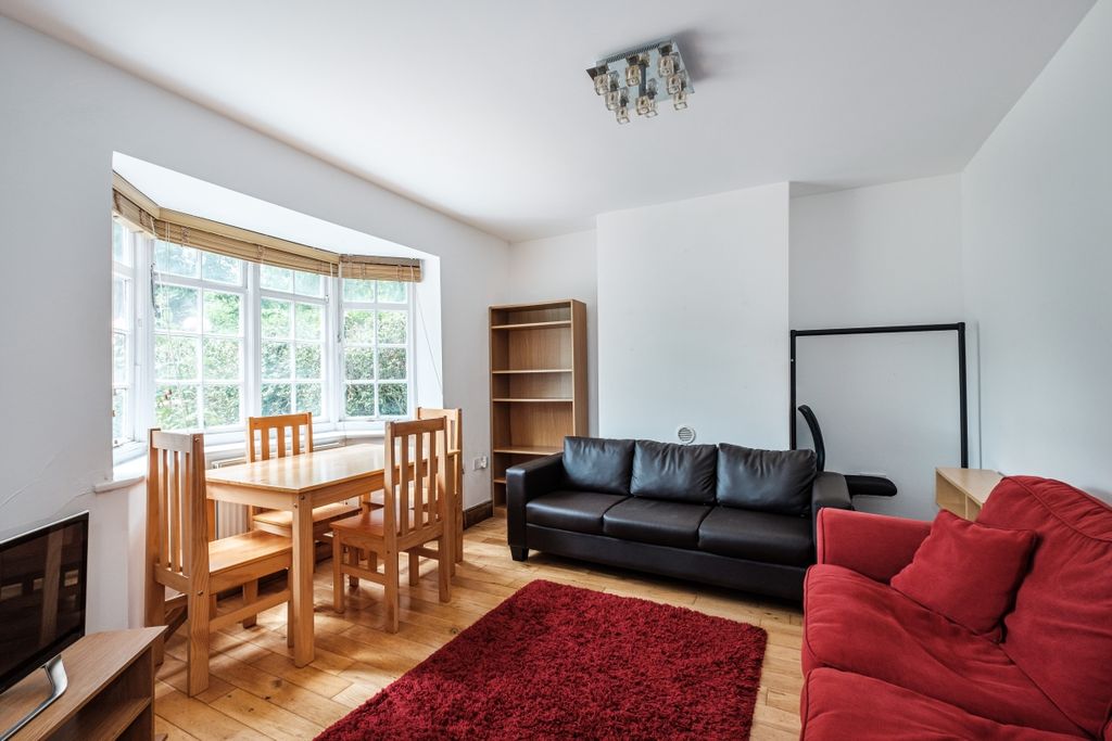 Property photo 2 of 6 23-Neale-Close-2