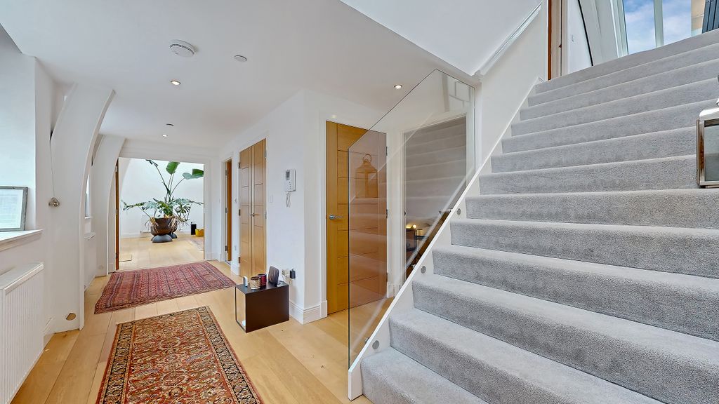 Additional image 31 of 2 bed penthouse for salePenthouse, Old School House, Hillhead G12