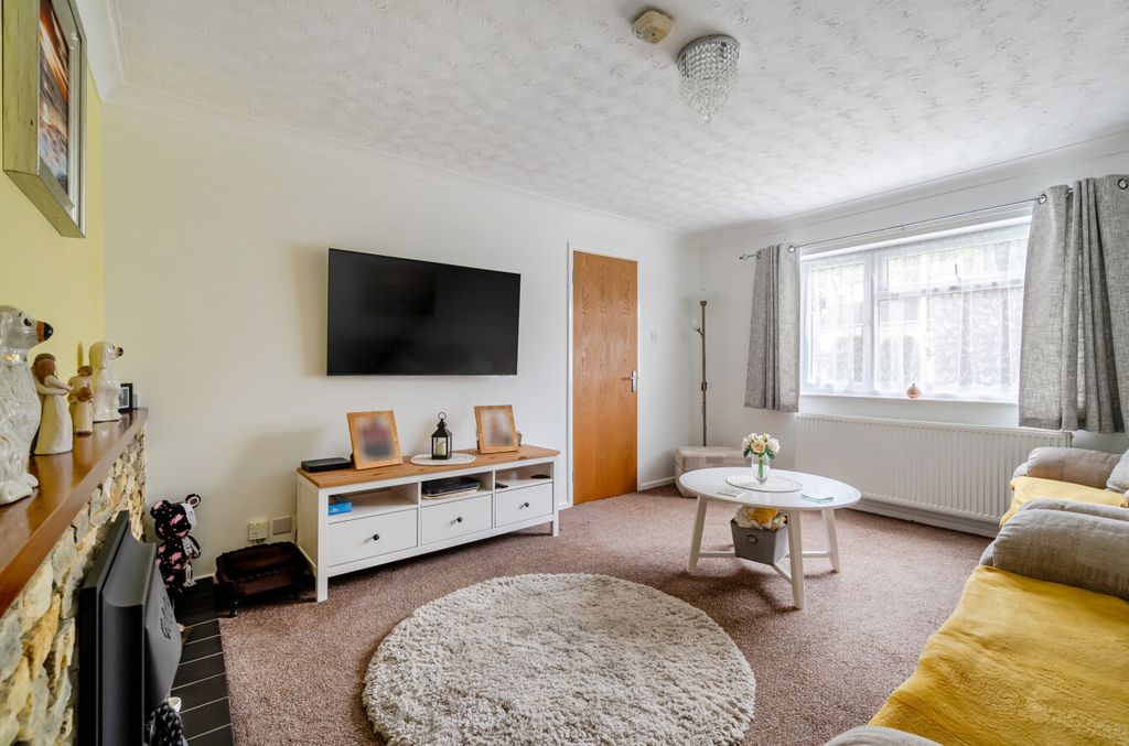 Property photo 3 of 24 1453227-15-69F239...