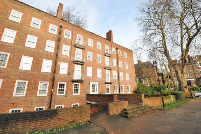 Property photo 1 of 9 External View