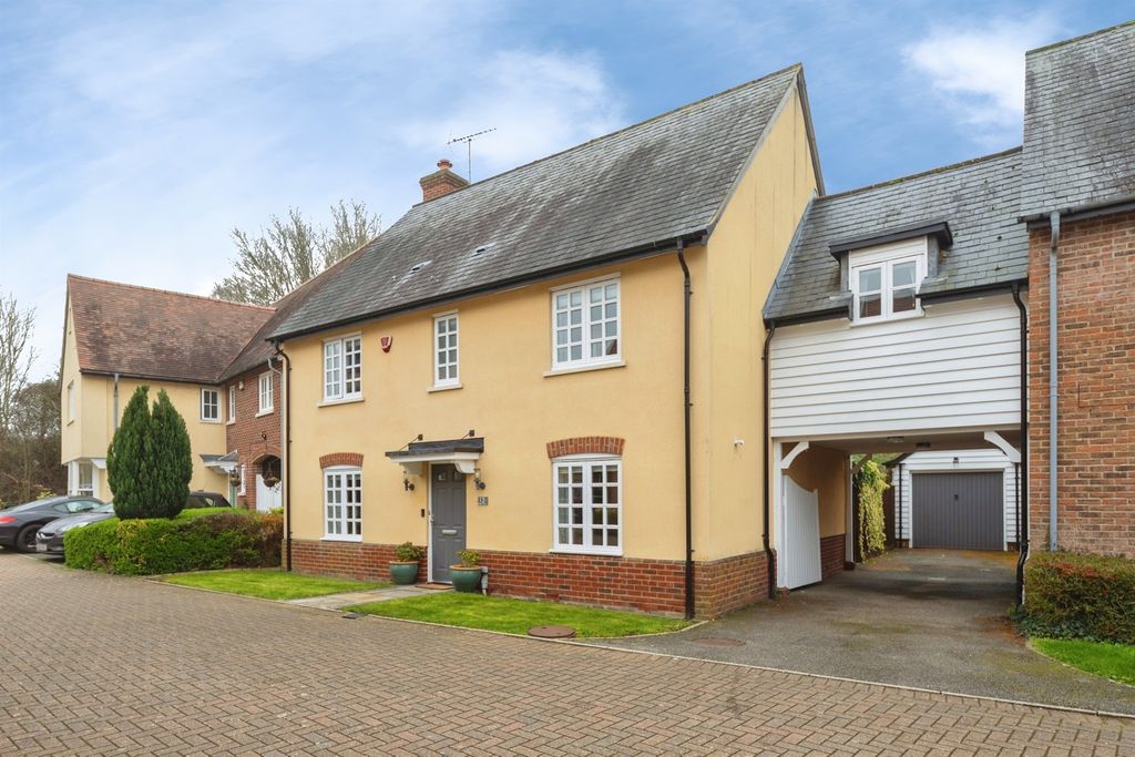 Property photo 1 of 23