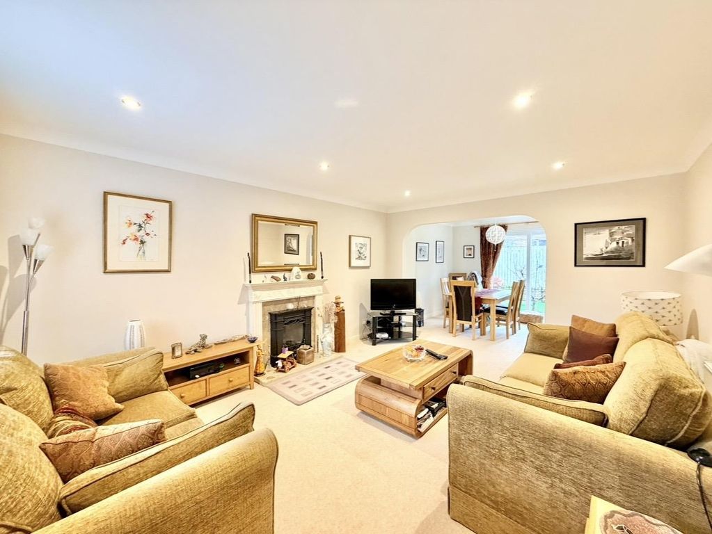 Property photo 2 of 14 Img_2236.Jpeg