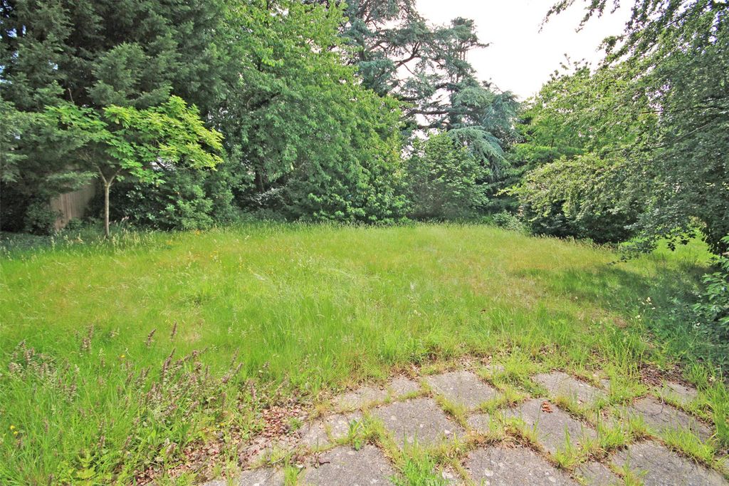 Property photo 2 of 19 Picture No. 42