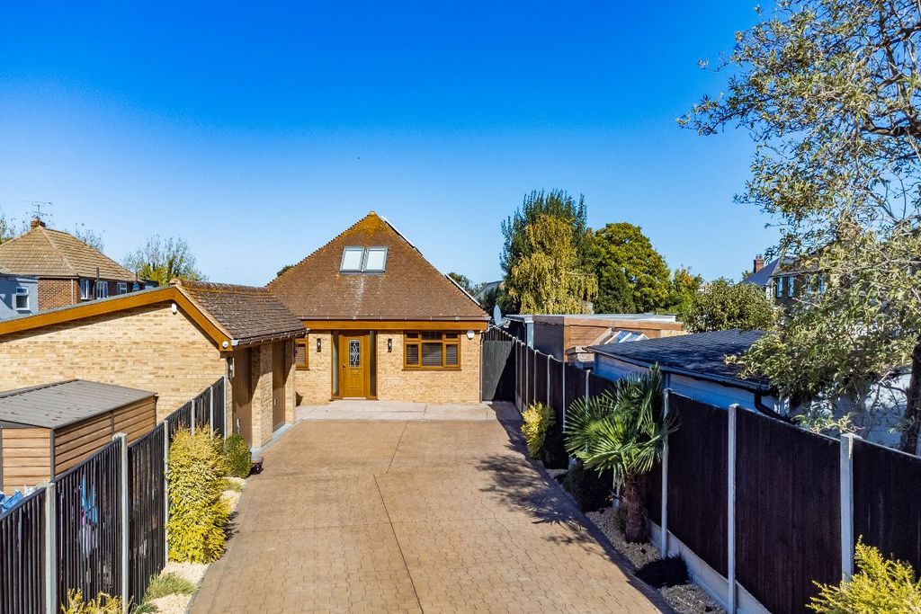 Additional image 35 of 4 bed bungalow for saleCoxes Lane, Ramsgate CT12