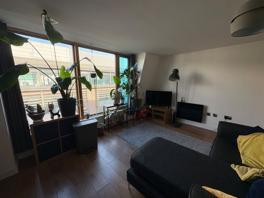 Property photo 3 of 9 Picture No. 09