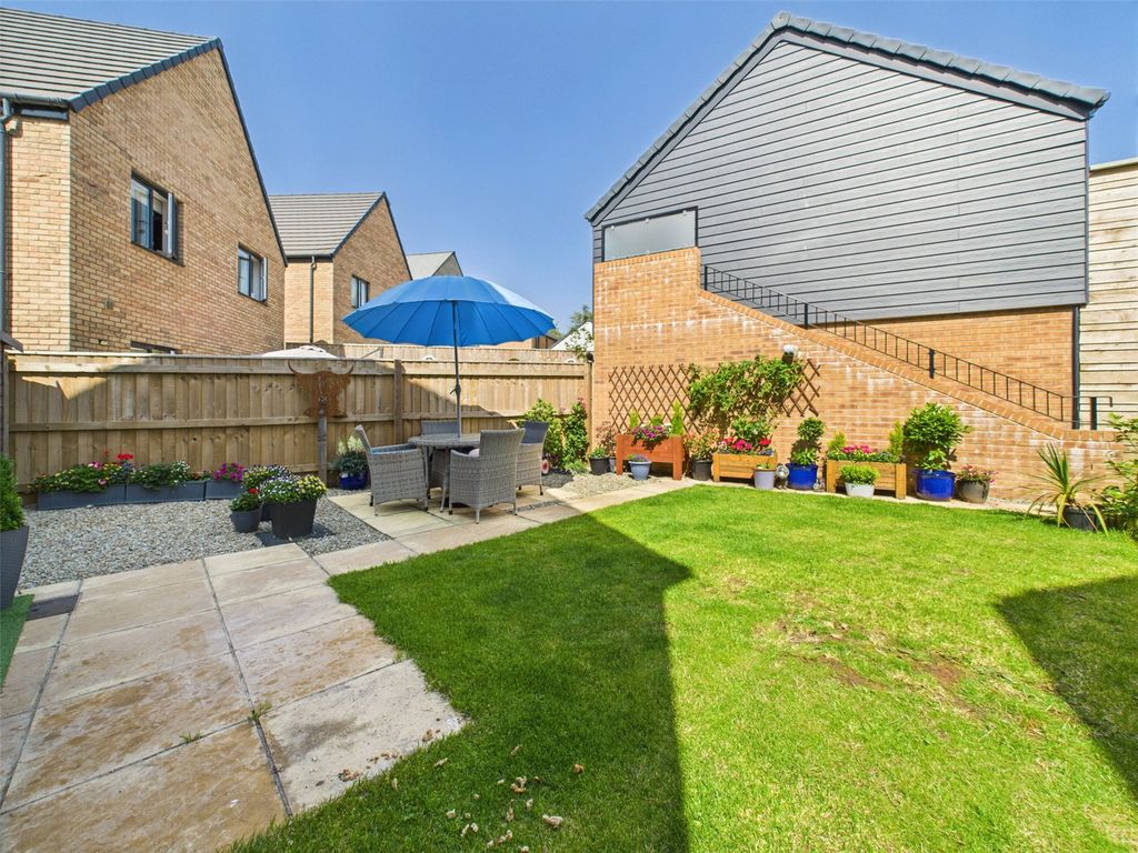 Property photo 3 of 18 Picture No. 09