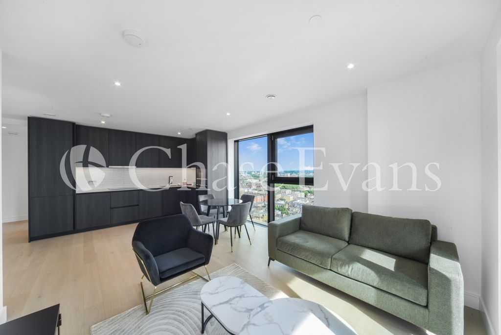 Property photo 1 of 16 Living