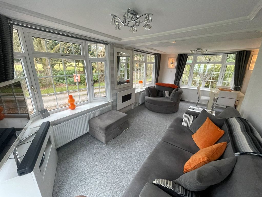 Property photo 2 of 21 Picture No. 02