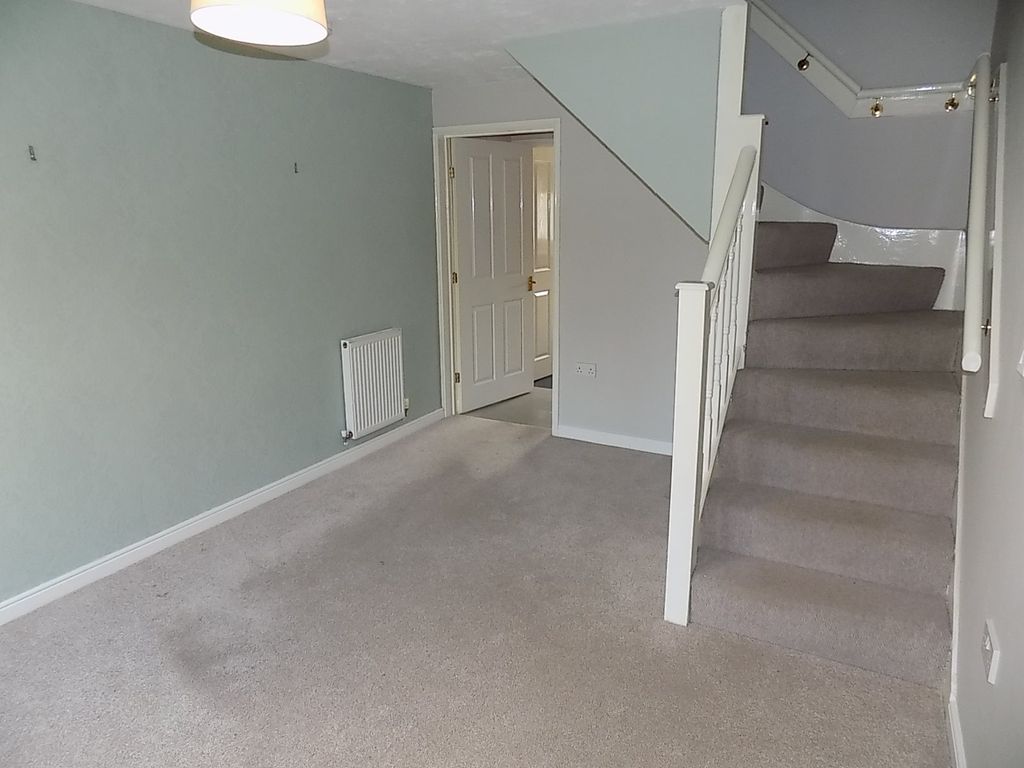 Property photo 3 of 8 Open Plan Staircase