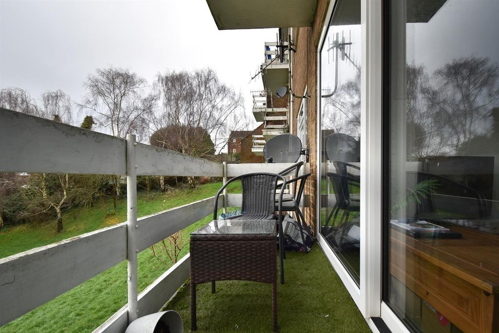 Property photo 2 of 13 Balcony