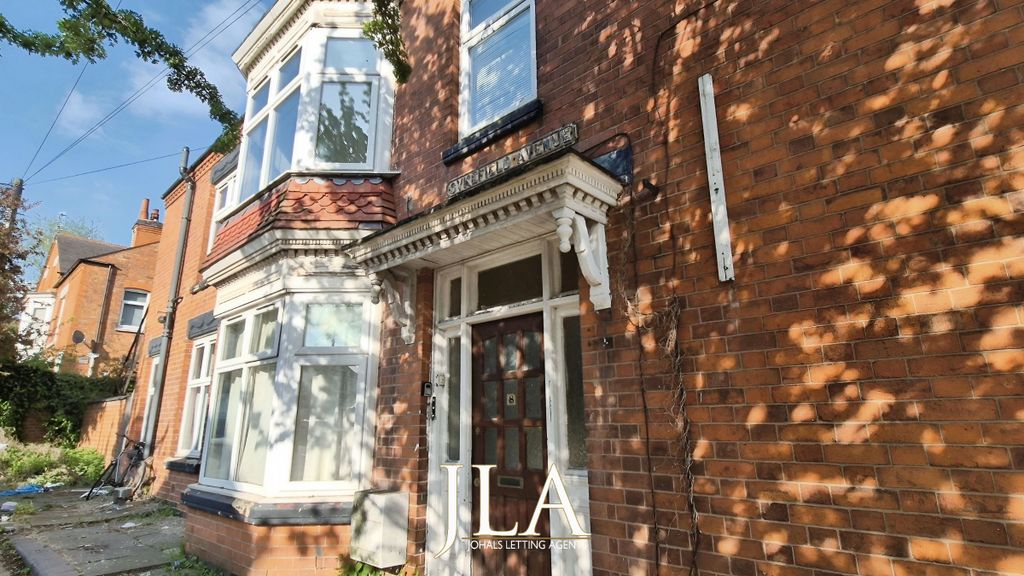 Property photo 1 of 4
