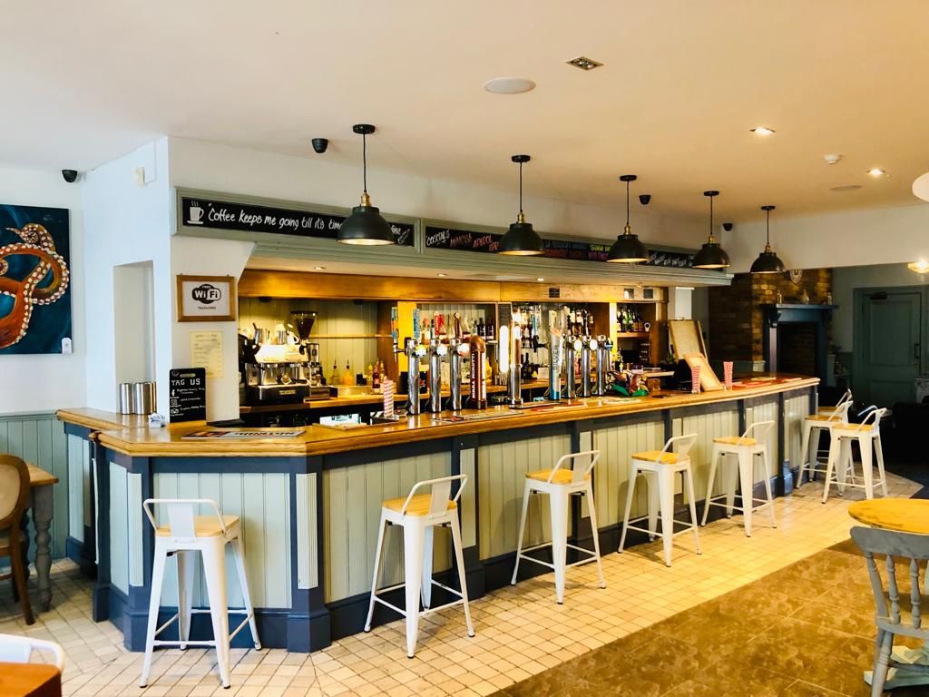 Property photo 2 of 10