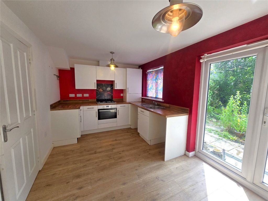 Property photo 3 of 13 Picture No. 06