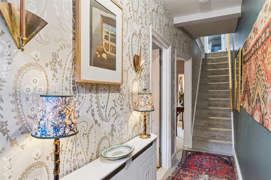 Property photo 3 of 28 Dsc01839-0Ad4A49d0B64Ec879Ceea2Fa3ee8Eaf1.Jpg