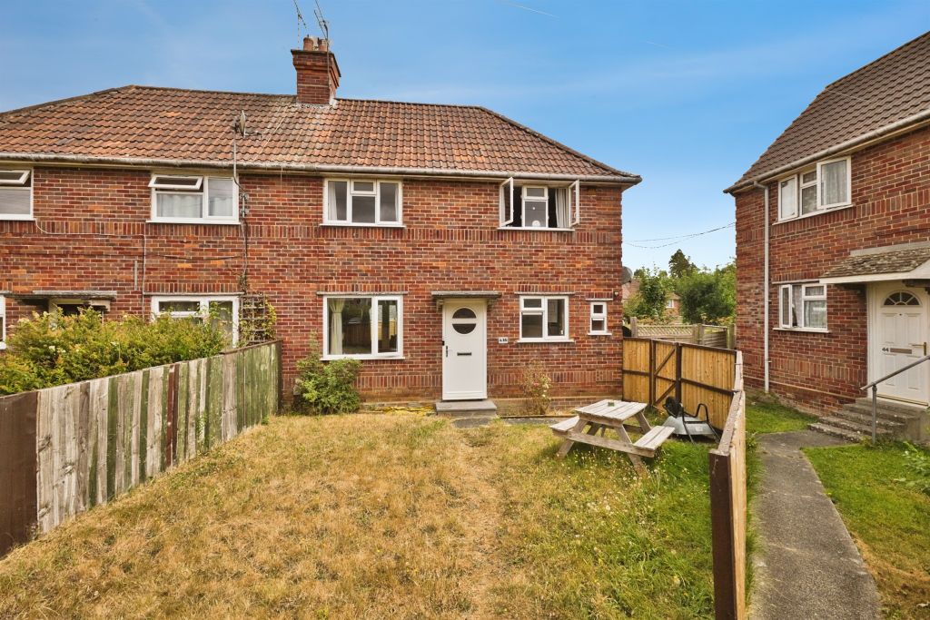 Property photo 1 of 12