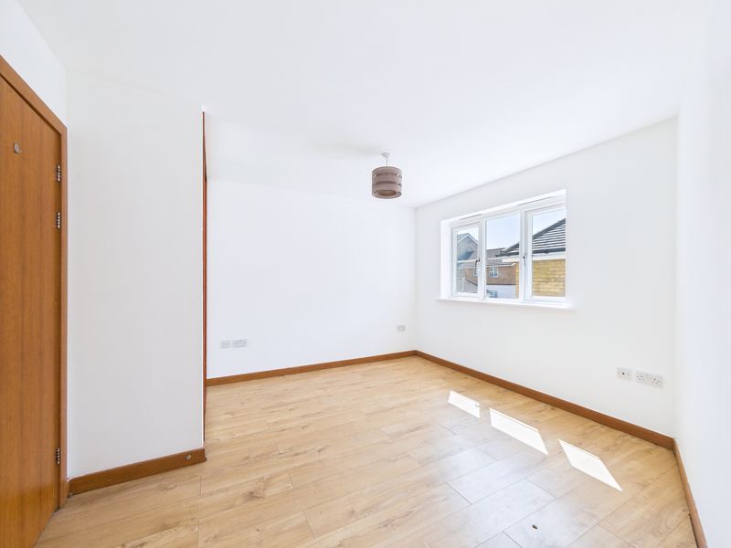 Property photo 3 of 11 Photo 1