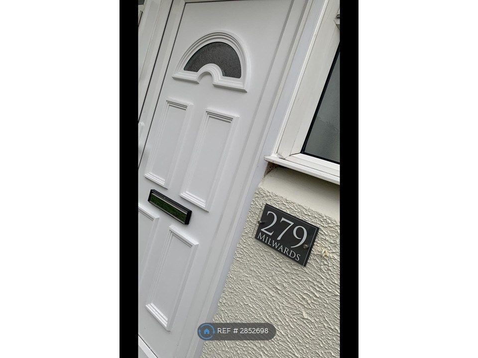 Property photo 2 of 25 Brand New Front Door