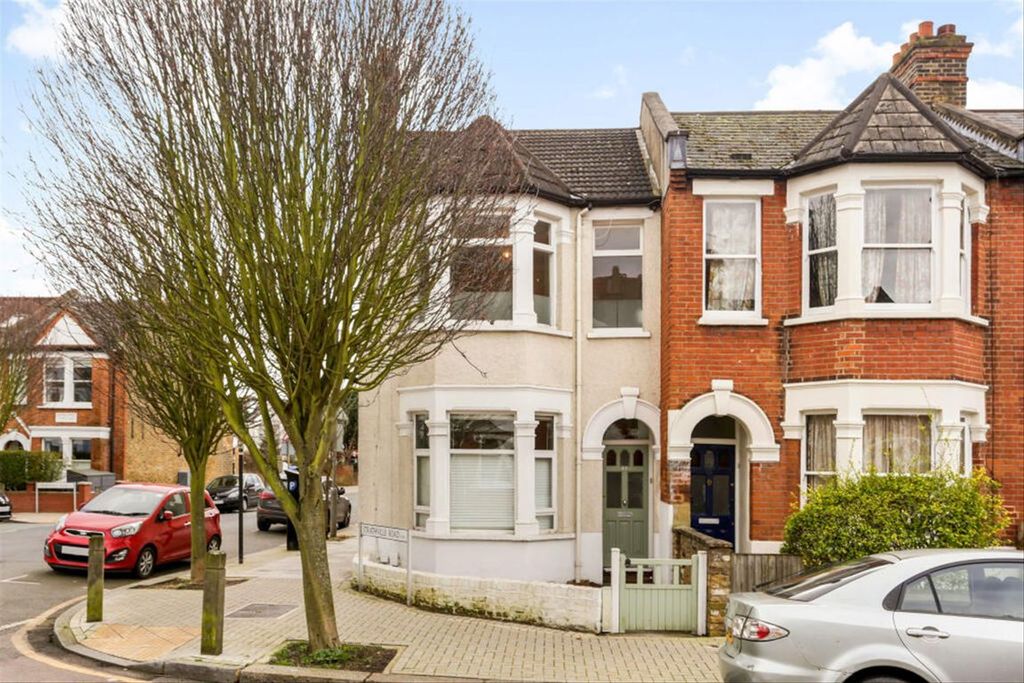 Property photo 1 of 5